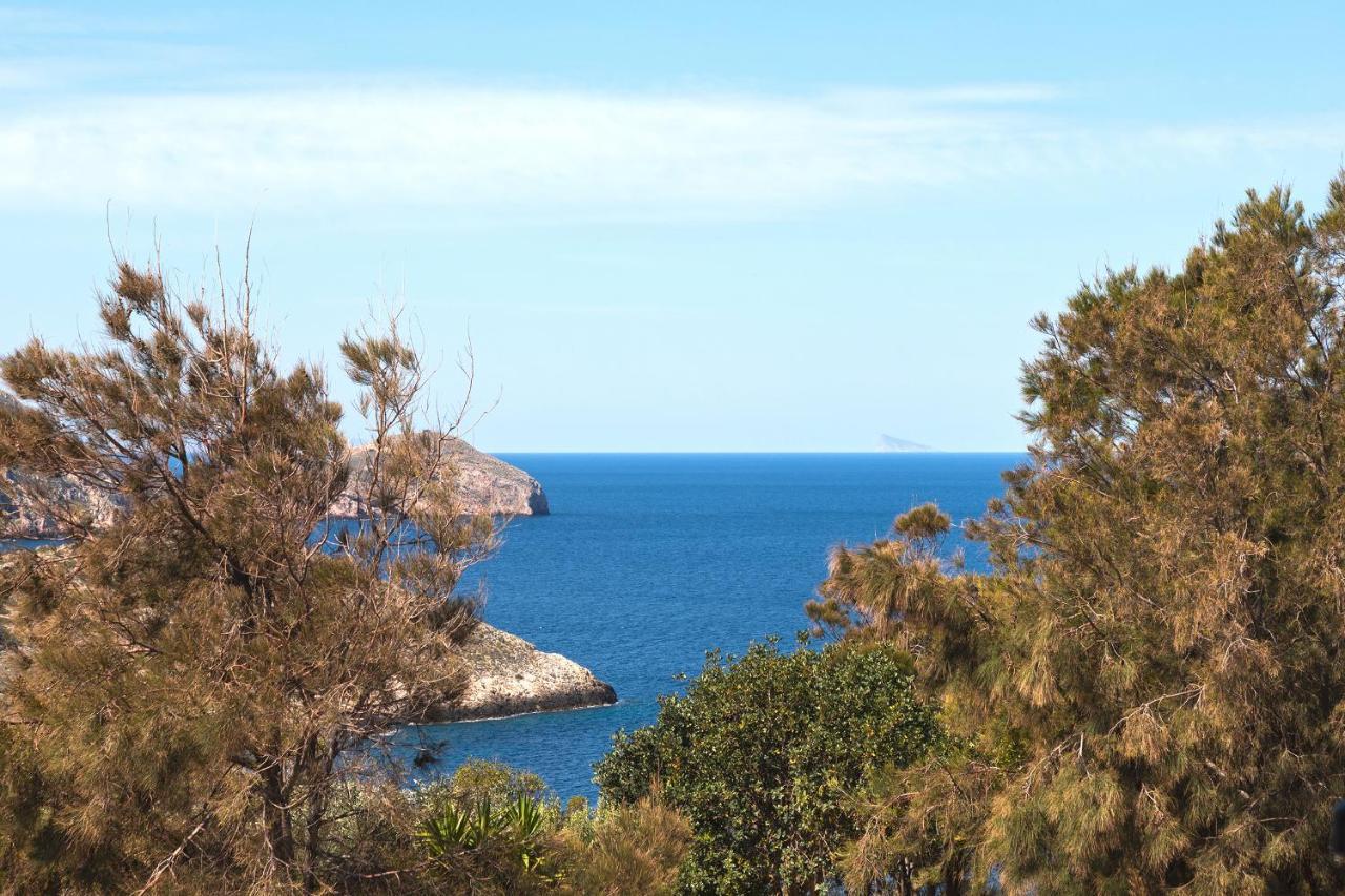 Chrysonisos Suites With Sunset & Seaviews Near Kini Exterior photo