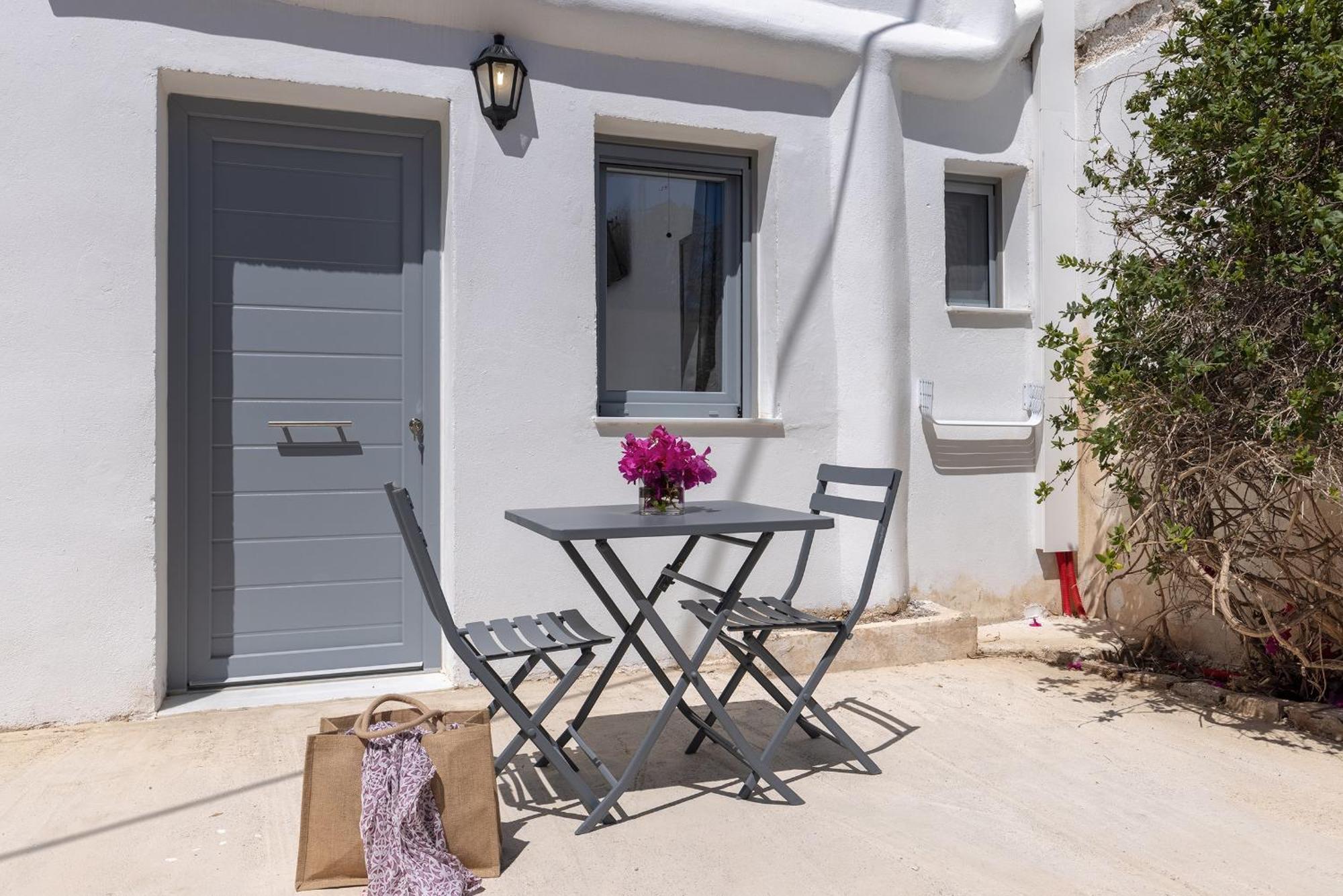 Chrysonisos Suites With Sunset & Seaviews Near Kini Exterior photo